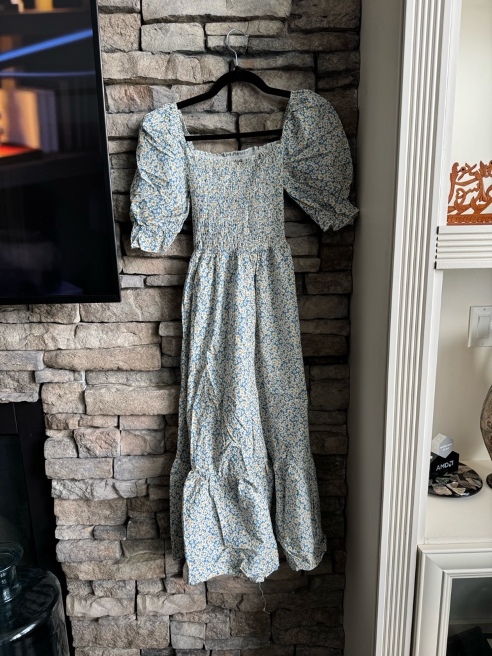 Vintage Light Blue Floral Midi Dress with Puff Sleeves